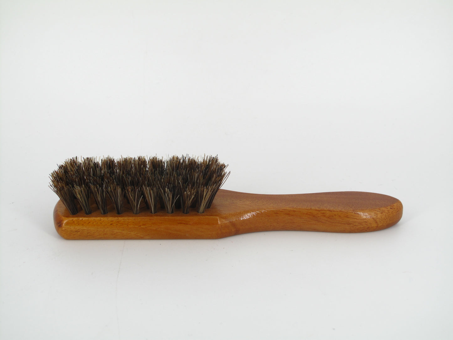 SKU - 1072 -- CEPILLO PARA BARBA