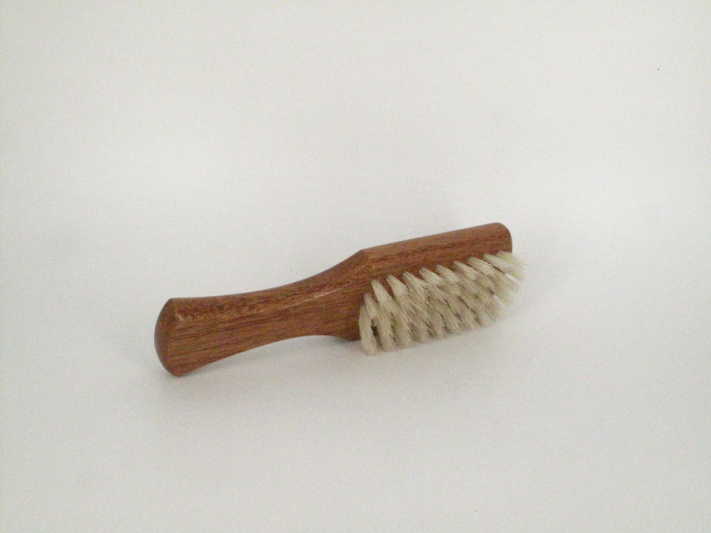 SKU - 2259 -- CEPILLO PARA CABELLO MINI