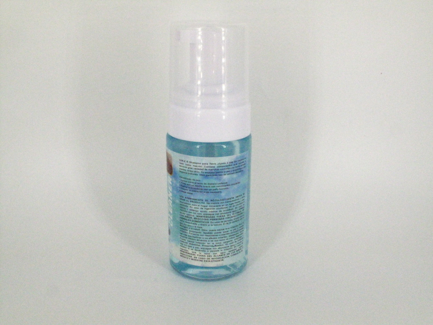 SKU - 2263 -- FOAM PARA TENIS LUX-Z 120 ML