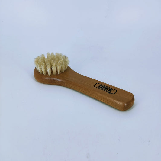 SKU - 2430 -- CEPILLO PARA LAVAR CALZADO LUXE